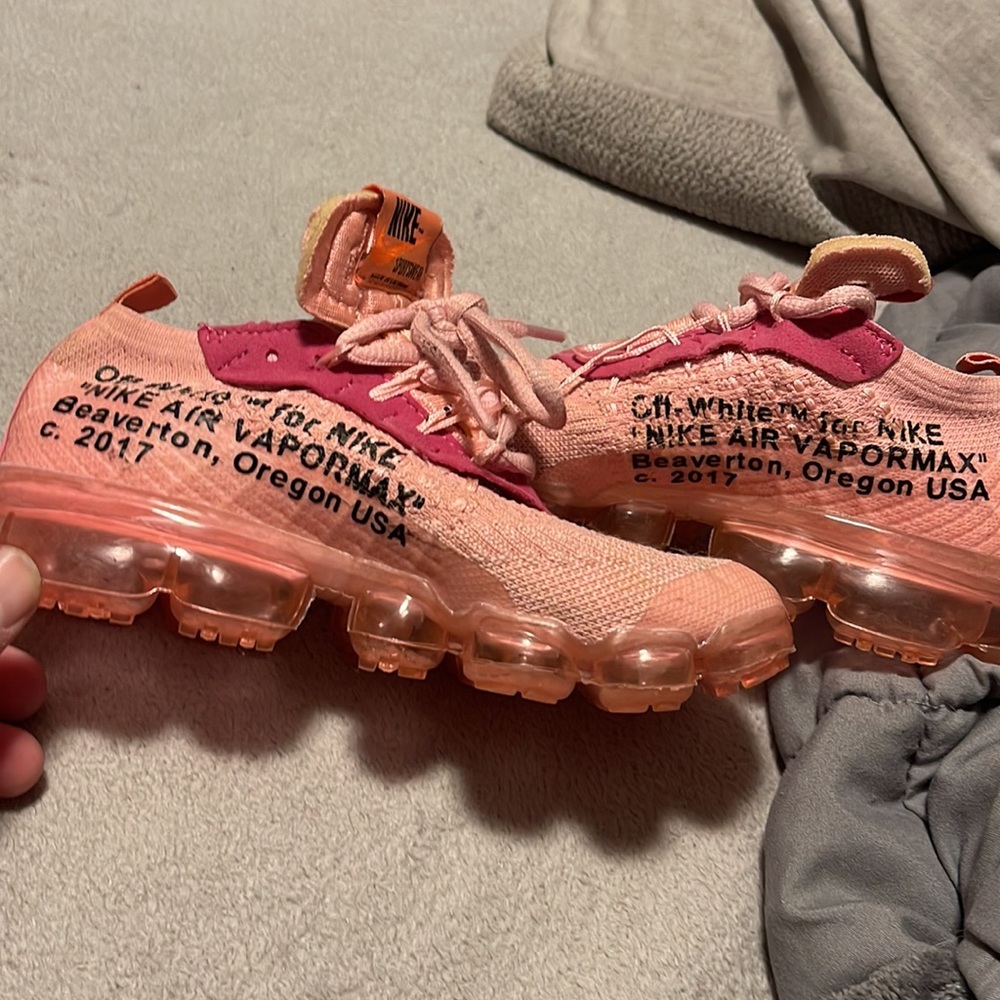 Kids Pink Nike Air Vapromax Flyknit  OFF-WHITE X - Picture 3 of 4